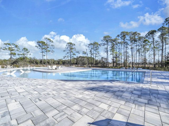 77 Constellation Avenue, Freeport, FL 32439