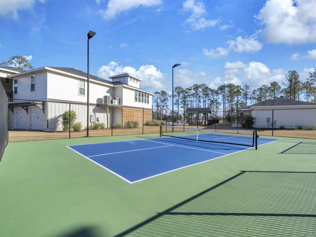 77 Constellation Avenue, Freeport, FL 32439