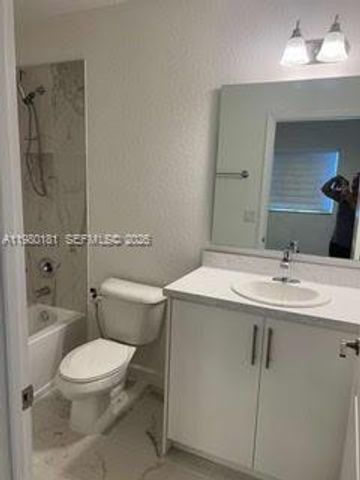 1226 NW 3rd Ln 1226, Florida City, FL 33034