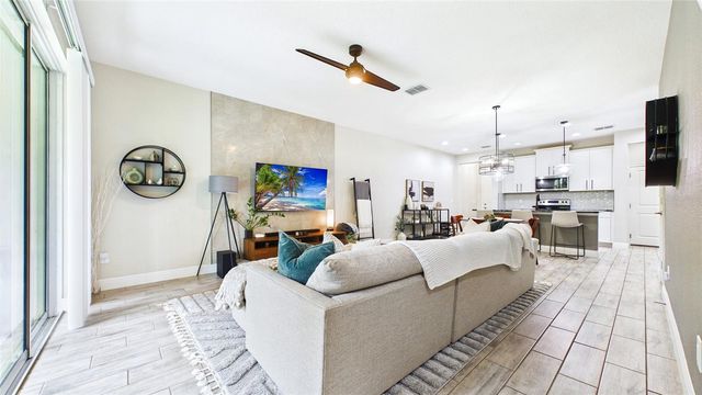 14140 DAMSELFLY DRIVE, Tampa, FL 33625