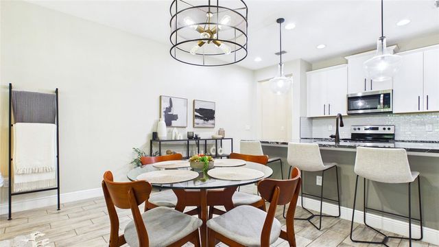 14140 DAMSELFLY DRIVE, Tampa, FL 33625