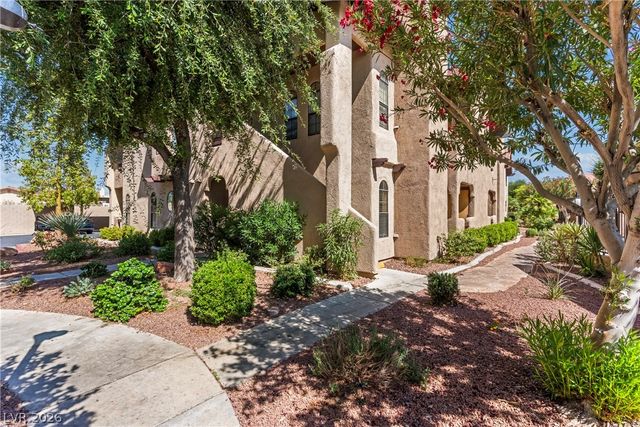 4068 Crete Lane A, Las Vegas, NV 89103