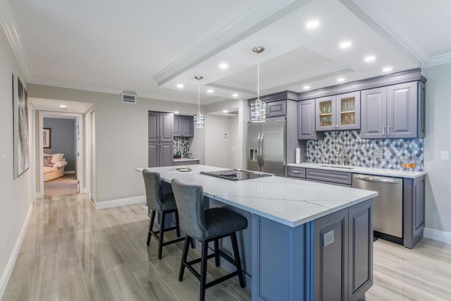 5440 N Ocean Drive 804, Singer Island, FL 33404