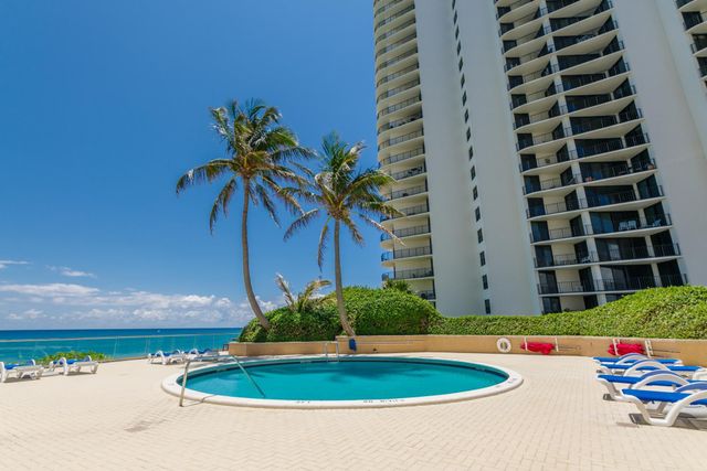 5440 N Ocean Drive 804, Singer Island, FL 33404