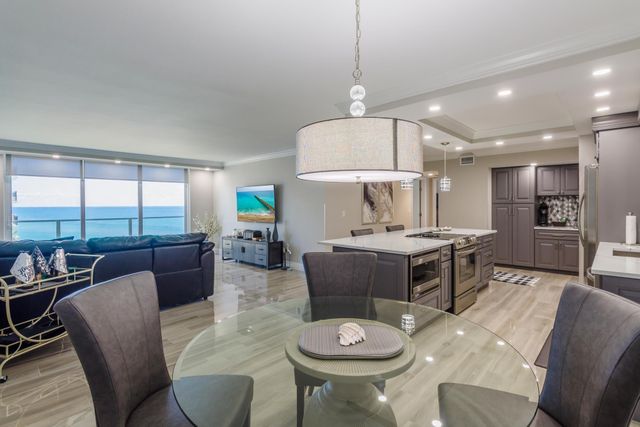 5440 N Ocean Drive 804, Singer Island, FL 33404
