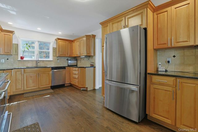 75 Franklin Avenue, Valhalla, NY 10595