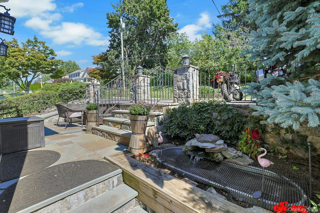 75 Franklin Avenue, Valhalla, NY 10595 — photo 5