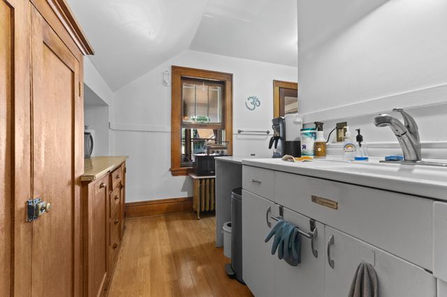 3644 16th Avenue S, Minneapolis, MN 55407