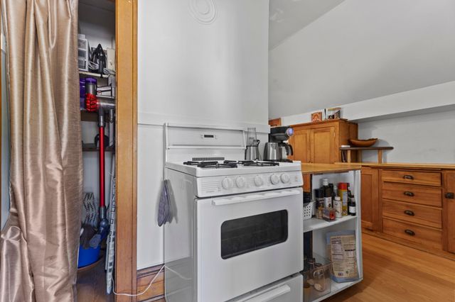 3644 16th Avenue S, Minneapolis, MN 55407