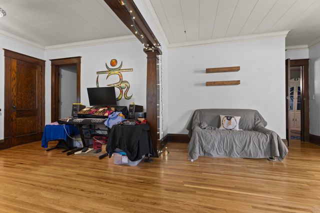 3644 16th Avenue S, Minneapolis, MN 55407