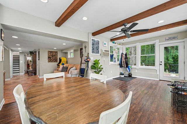 228 W Joliet Road, Valparaiso, IN 46385