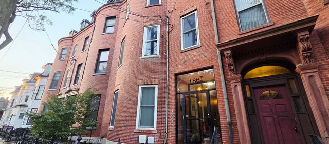 186 Webster 3, Boston, MA 02128
