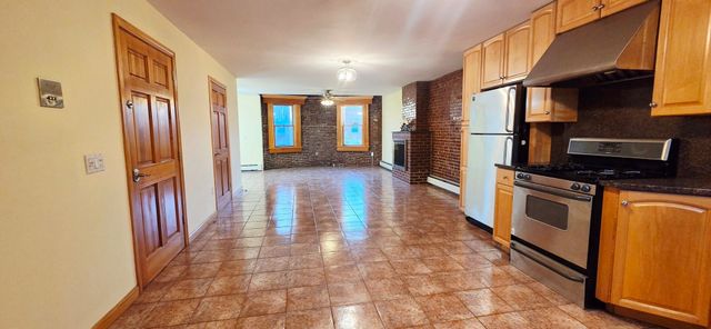 186 Webster 3, Boston, MA 02128