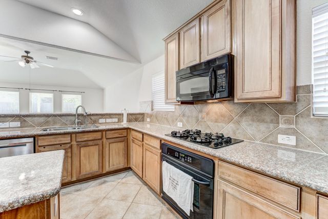 5807 Story Book Trail, Missouri City, TX 77459