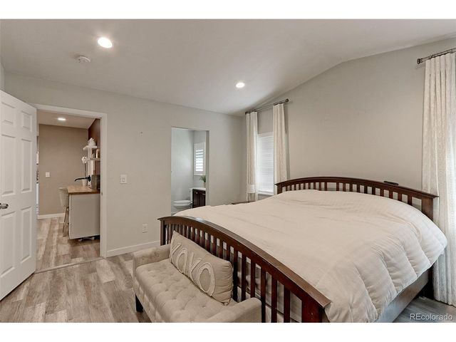 1536 S Meade St, Denver, CO 80219