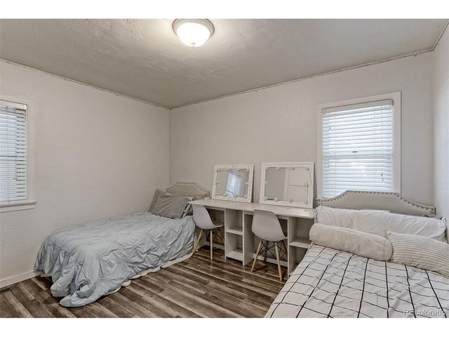 1536 S Meade St, Denver, CO 80219