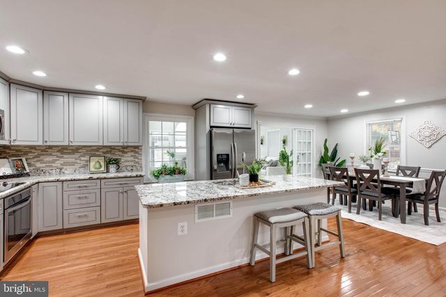 6114 CAMELBACK LN, Columbia, MD 21045