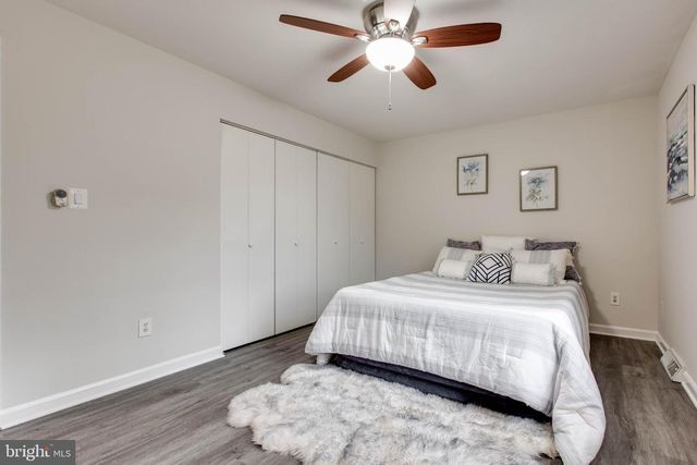 6114 CAMELBACK LN, Columbia, MD 21045