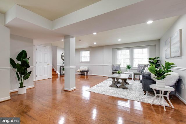 6114 CAMELBACK LN, Columbia, MD 21045