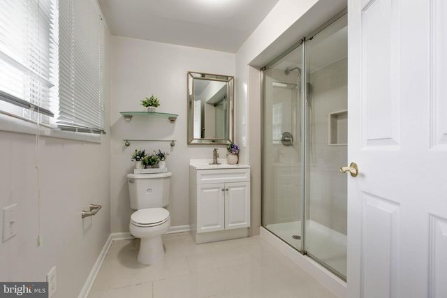 6114 CAMELBACK LN, Columbia, MD 21045