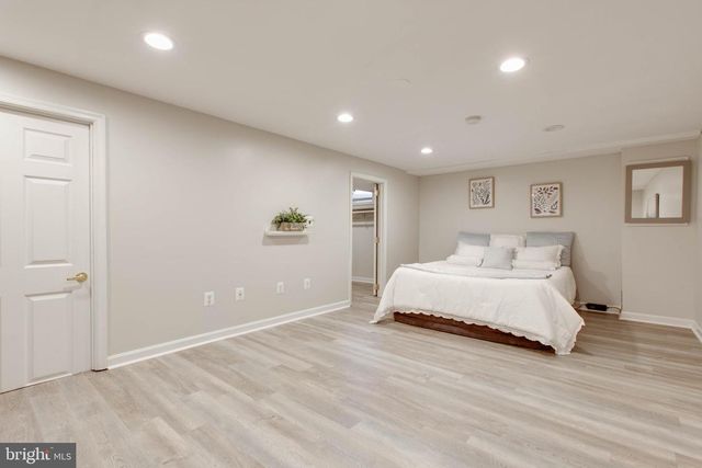 6114 CAMELBACK LN, Columbia, MD 21045