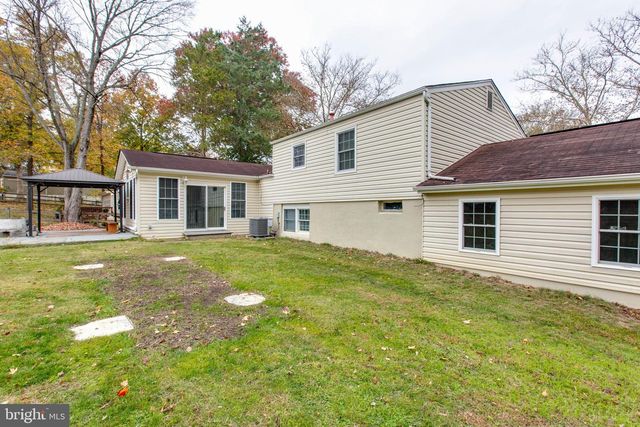 6114 CAMELBACK LN, Columbia, MD 21045