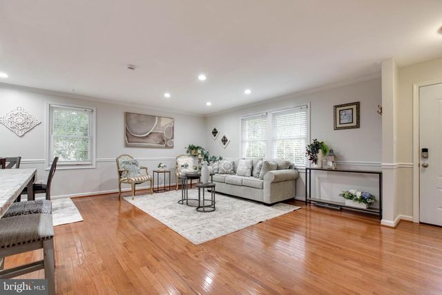 6114 CAMELBACK LN, Columbia, MD 21045