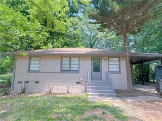 634 Currie Drive, Forest Park, GA 30297