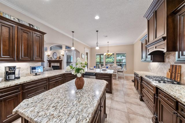 32707 Westwood Square East Drive, Magnolia, TX 77354