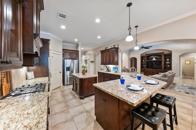 32707 Westwood Square East Drive, Magnolia, TX 77354