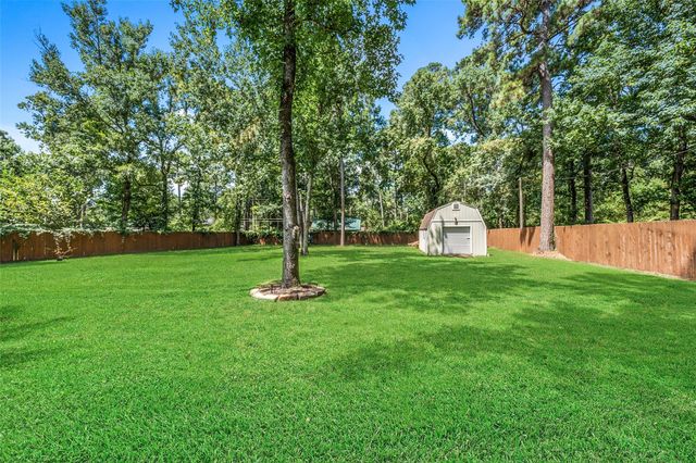 32707 Westwood Square East Drive, Magnolia, TX 77354