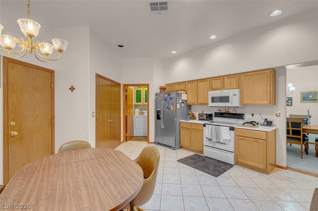 5204 Rim View Lane, Las Vegas, NV 89130