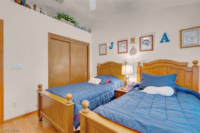 5204 Rim View Lane, Las Vegas, NV 89130