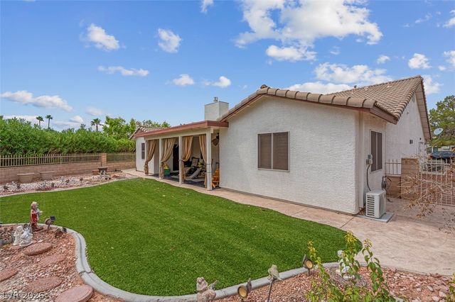 5204 Rim View Lane, Las Vegas, NV 89130