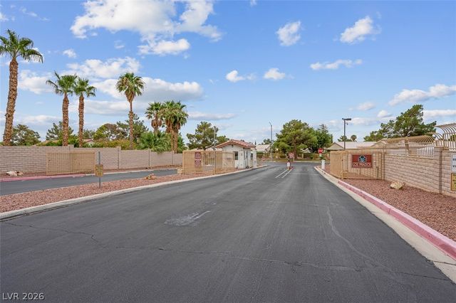 5204 Rim View Lane, Las Vegas, NV 89130