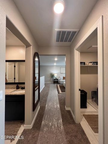 10701 Michael Irvin Street, El Paso, TX 79924