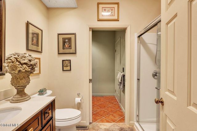 4602 S Foxwood Drive, Clifton Park, NY 12065