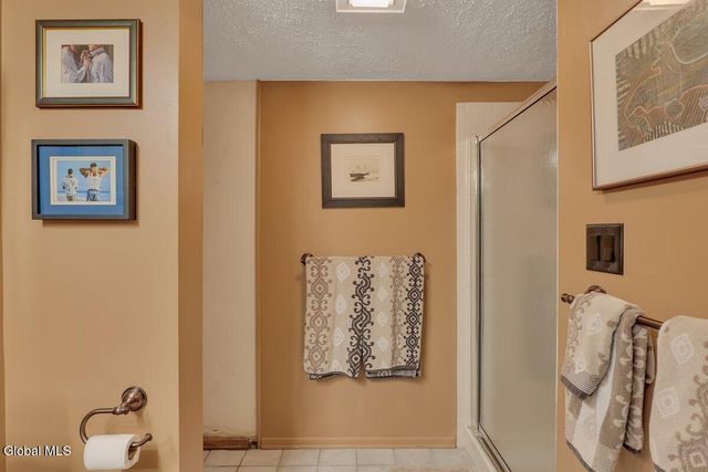 4602 S Foxwood Drive, Clifton Park, NY 12065