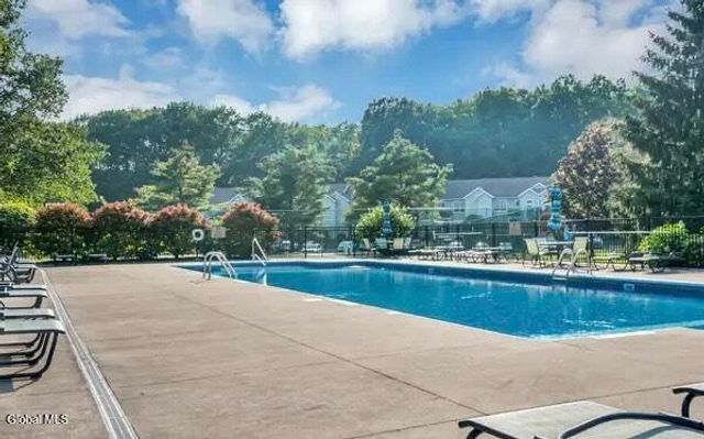 4602 S Foxwood Drive, Clifton Park, NY 12065