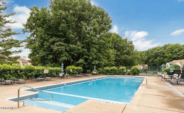 4602 S Foxwood Drive, Clifton Park, NY 12065