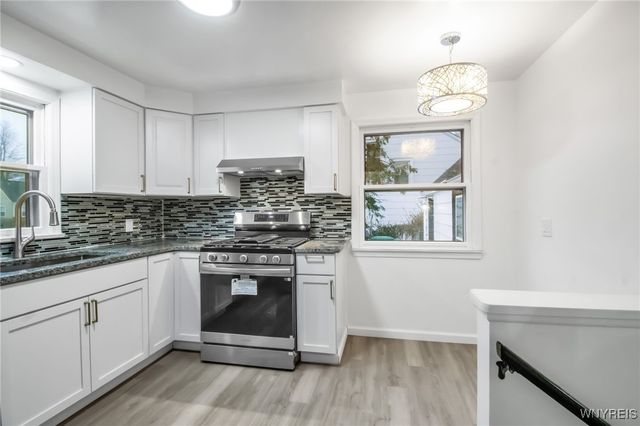 289 Huxley Drive, Amherst, NY 14226