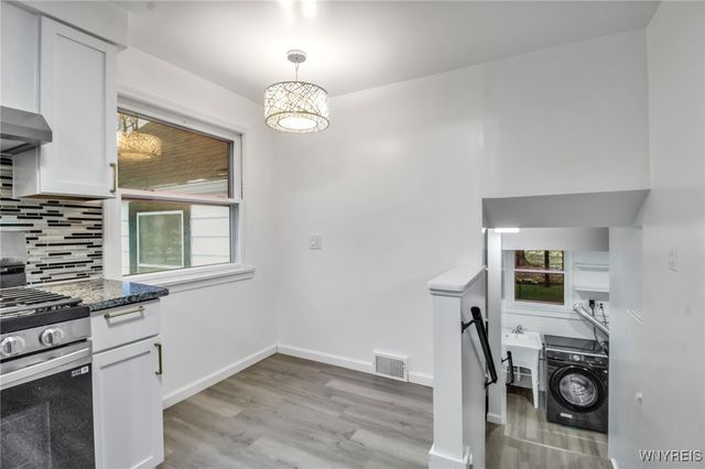 289 Huxley Drive, Amherst, NY 14226