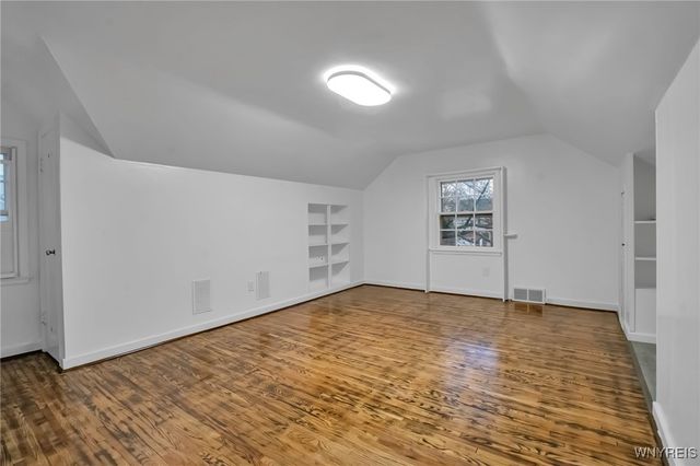 289 Huxley Drive, Amherst, NY 14226