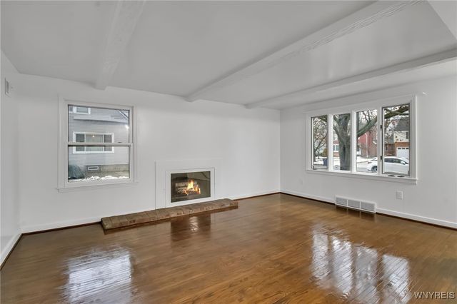 289 Huxley Drive, Amherst, NY 14226