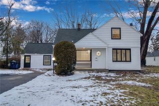 289 Huxley Drive, Amherst, NY 14226