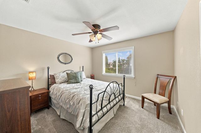1530 Calhoun Ave, Ripon, CA 95366