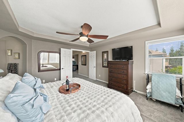 1530 Calhoun Ave, Ripon, CA 95366