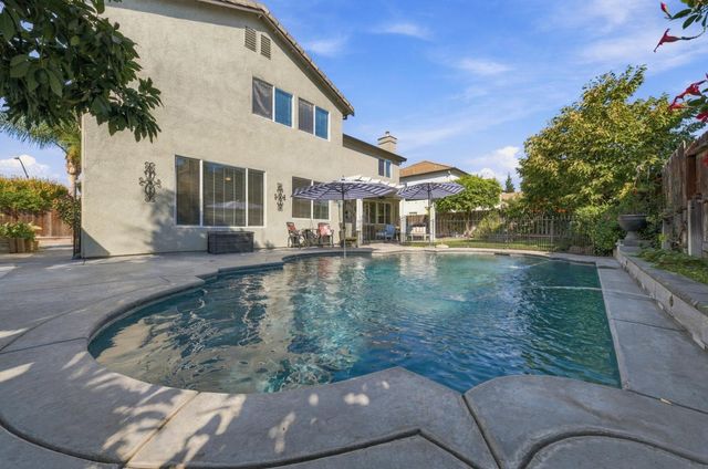 1530 Calhoun Ave, Ripon, CA 95366