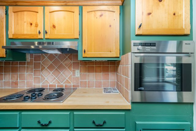 4200 West End Ave Apt 203, Nashville, TN 37205