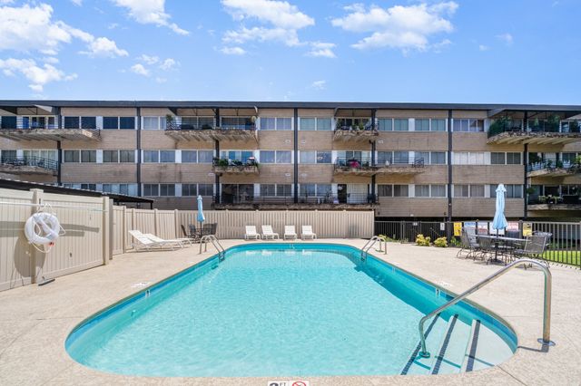 4200 West End Ave Apt 203, Nashville, TN 37205